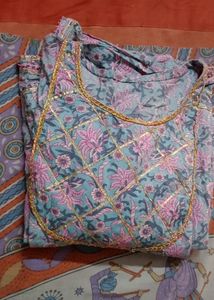 Iam Selling This Frock Shuit
