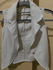 Sleeveless Open Front Shrug