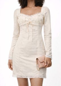 Lace Trim Long Sleeve bodycon Dress