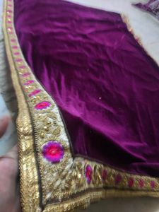 New Velvet Saree With Blouse Piece 😍