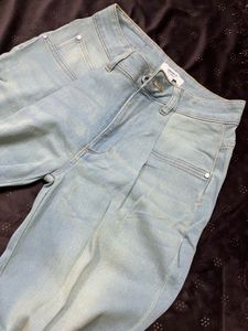 Forever 21 Light Wash Jeans