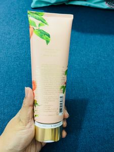 Victoria&#39;s Secret Lotion