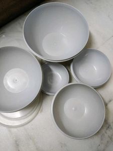 Container With Lids - Set of 5