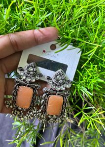 modern aesthetic earrings for u ..🌸