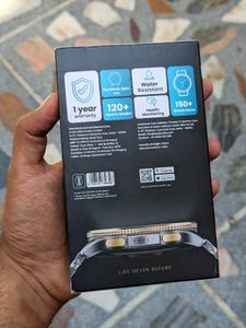Boult Pyro Smartwatch Brand New Premium Watch