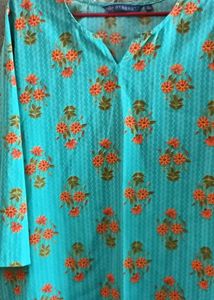 Floral Print Short Kurti