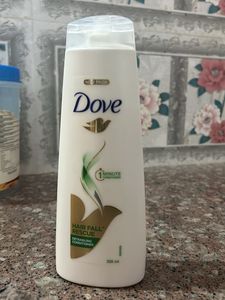 Dove Hairfall Rescue Detangling Conditioner