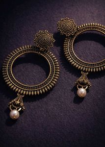 Elegant Antique Gold Earrings