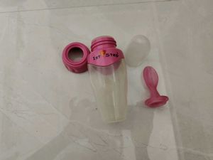 Baby Silicone Squeeze Feeder