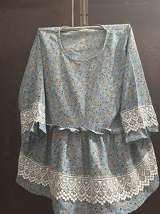 Floral Lace Top