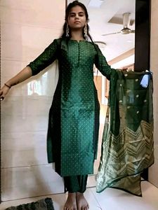 Kurta Pant Set With Dupatta
