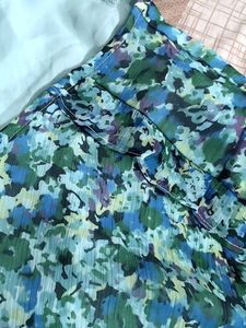 RARE Green wrap top