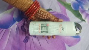 DSP White LANDON EYE PERFUMES WITH BANGLE