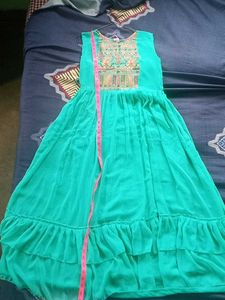Beautiful Long Dress With Shrug