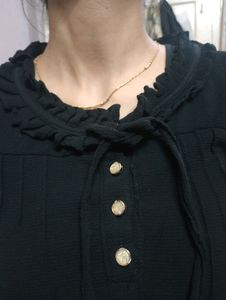 Women Beautiful New Black Top