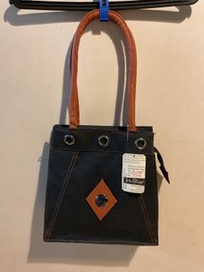 Unique Black &amp; Tan Shoulder Bag