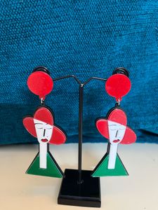 🎨FACE INSPIRED EARRING🎨