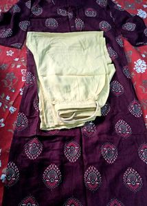 Gloden Printed Maroon Kurta &amp; Golden Palazzo Pant