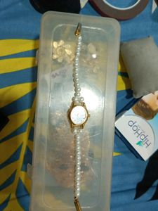 Pearl  Watch