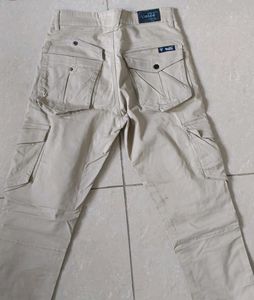 Cargo Jeans