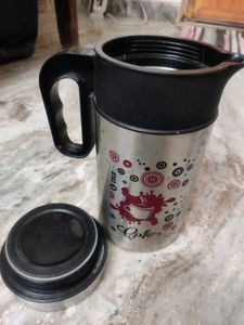 Flask For Hot Or Cold 1 Litre