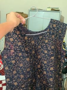 Black Golden V Neck Kurti