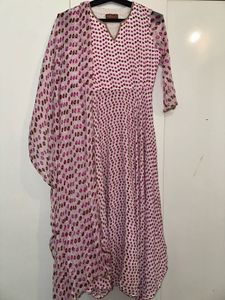 Elegant Pink Ethnic Gown