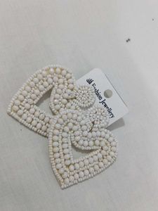 Pick Earing In Coins