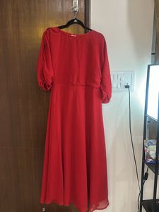 Elegant Red Midi Dress