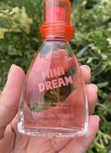 Ari- Ariana Grande Eau De Parfum Spray🧁