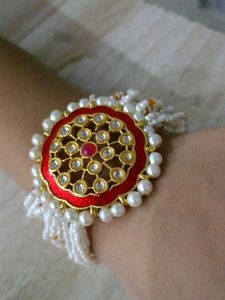 Elegant Pearl &amp; Kundan Armlet