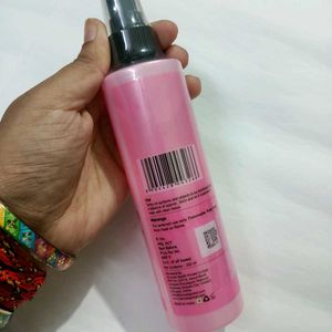 makeup brushes cleaner