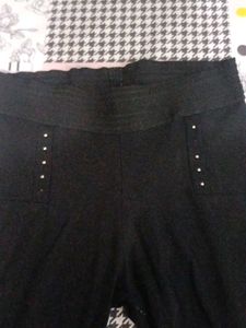 Stylish Black Jeggings