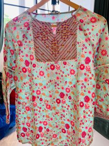 Floral Print Top