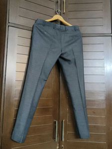 Men Dark Grey Tailored Fit Viscose Formal Trouser