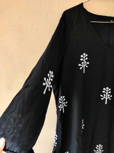 Black Elegant Tunic Top For Women 🖤