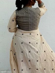 Elegant Ethnic Gown | XL