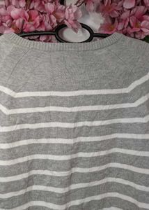 Silver And Grey Lining Thin Woolen Top