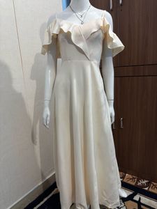 Elegant Off-Shoulder Dress