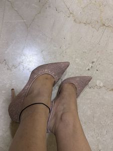 Charles &amp; Keith Heels