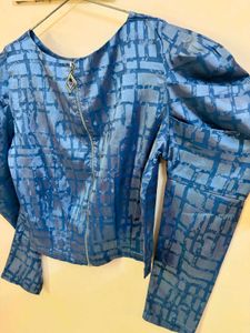 Stylish Blue Patterned Top
