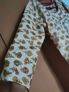 Floral Embroidered Kurti