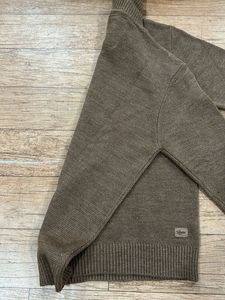 Brown coloured turtleneck sweater xl size