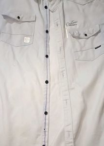 Men&#39;s Casual Shirt
