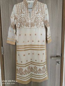 Off White Embroidered Kurta Set