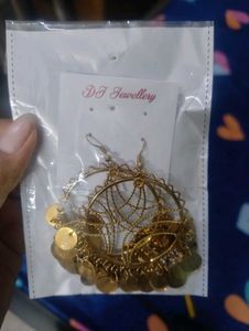 Beautiful Rosegolden Earrings