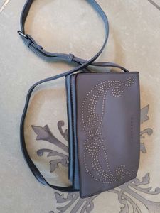 Caprese Sling Bag