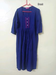 nevi blue feeding gown.