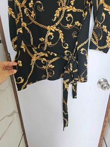 Black &amp; Gold Top