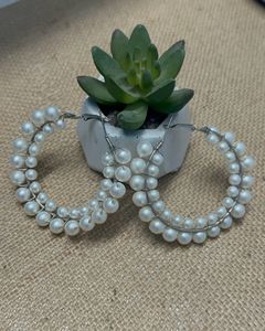 Unused Pearl Earings With Freebie